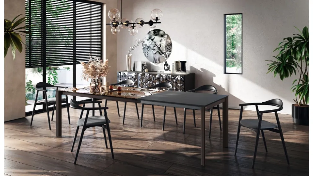 Tavolo Cosmic in gres porcellanato di Scavolini