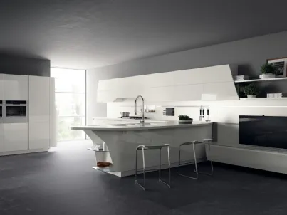 Cucina Moderna con penisola Flux Swing in Bianco lucido di Scavolini